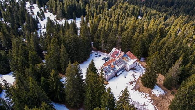 Почивка в Хижа Момина Вода - Красиви Родопи, село Момчиловци | Почивка на Планина - снимка 7
