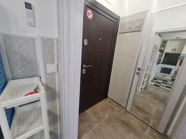 Двустаен лукс - топ център. до хотел черно море Internet, Cable TV, Furnished, Parking, Parking, Balcony, TV, In the Center, Near by Bus Station, Near by Shop, Near by Park, Near by School, Near by Food Store - city of Varna | Lodging - снимка 7