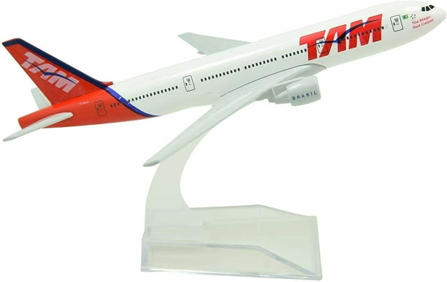Бойнг 777 самолет модел макет метален лайнер TAM летище, град Радомир | Други - снимка 3
