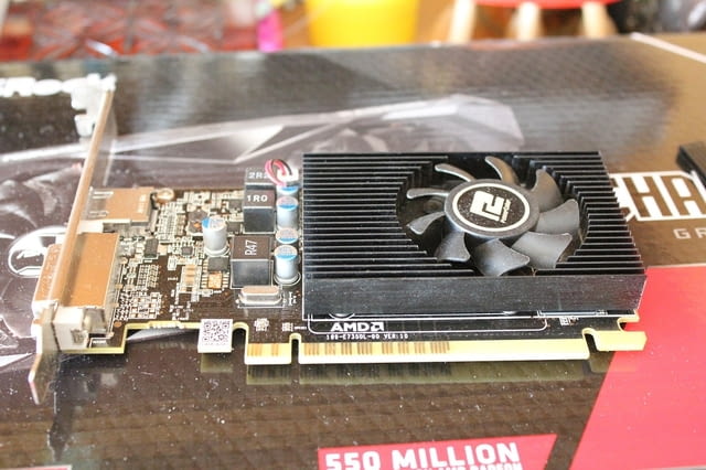Видеокарта PowerColor AMD Radeon R7 240 4GB 128BIT GDDR5 HLEV2 - снимка 2