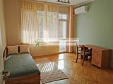 3678. Тристаен, обзаведен апартамент под наем в квартал Овчарски, Хасково.
