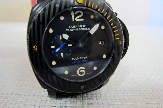 Panerai Submersible Carbotech – Масивен 47 mm часовник автоматик - снимка 2
