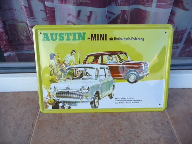 Метална табела кола Austin Mini мини автомобил ретро куче реклама - снимка 1