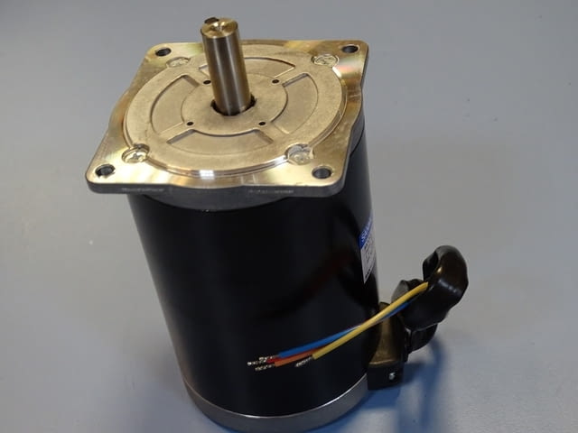 Стъпков мотор Sanyo-Denki 103H8223-6540 stepping motor Sanmotion F 250V - снимка 5