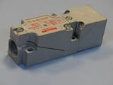 Индуктивен датчик Balluff BES 517-134-P4-Z-A proximity switch sensor
