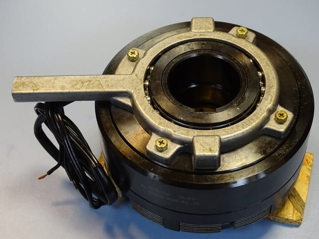 Електромагнитна спирачка SHINCO Electric MCWO-20S clutch brake 24V 200Nm - снимка 6