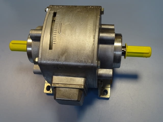 Съединител-спирачка електромагнитна INTORQ 14.800.16.11.1 simplabloc clutch brake 24V 120Nm