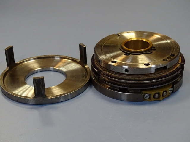 Електромагнитна спирачка Stromag EFL2.5T Electromagnetic Brake 24V 30W - снимка 5