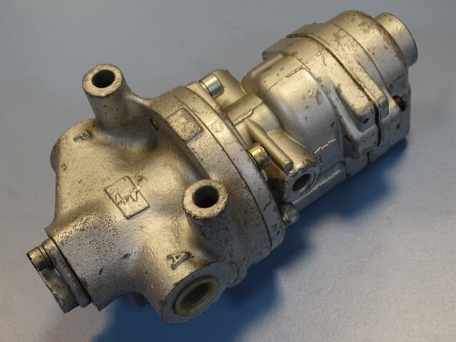 Пневматичен разпределител за преси ROSS J2673A3969 directional control valve 100V - снимка 4