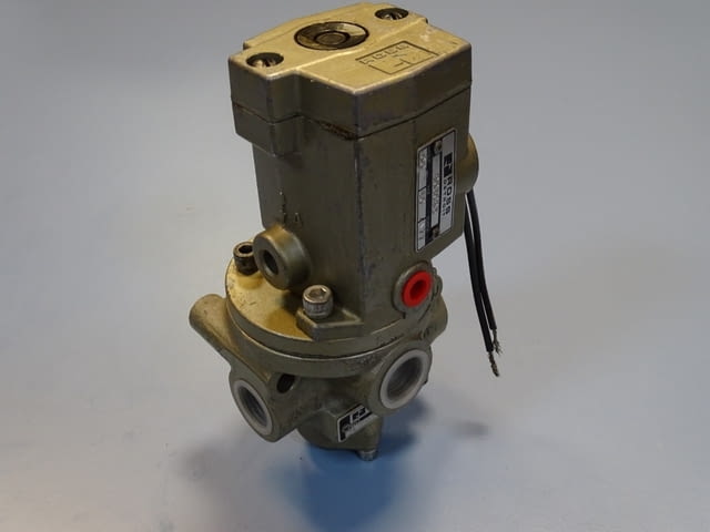 Пневматичен разпределител за преси ROSS J2773A4011 directional control valve 100V - снимка 8