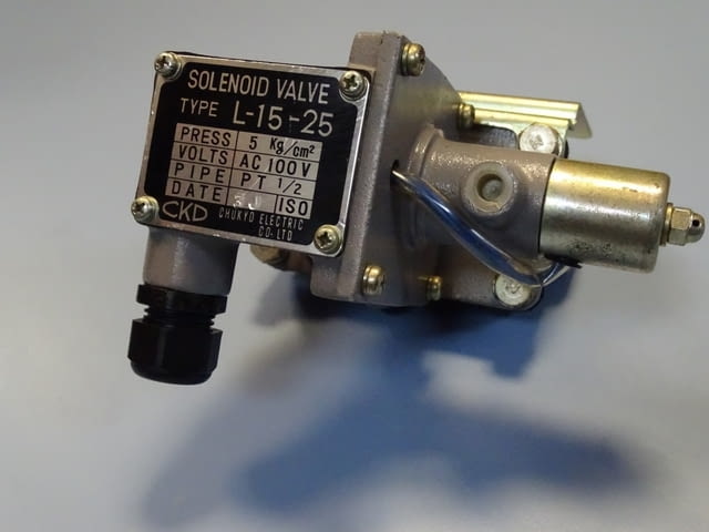 Магнет вентил пневматичен CHUKYO Electric L-15-25 solenoid valve 100VAC - снимка 2