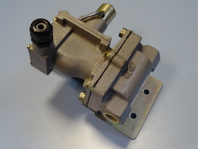 Магнет вентил пневматичен CHUKYO Electric L-15-25 solenoid valve 100VAC - снимка 6