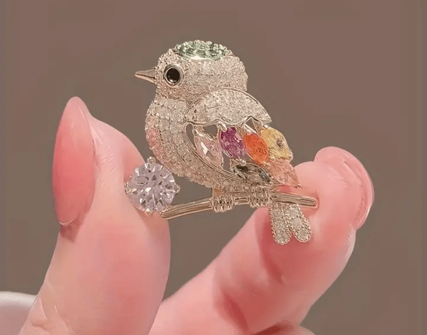 Брошка Врабче - city of Bеrkovitsa | Necklaces / Chains / Pendants - снимка 4