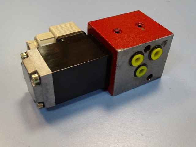 Хидравличен разпределител OSTERWALDER 406 32-005 directional valve 24VDC за преси - снимка 5