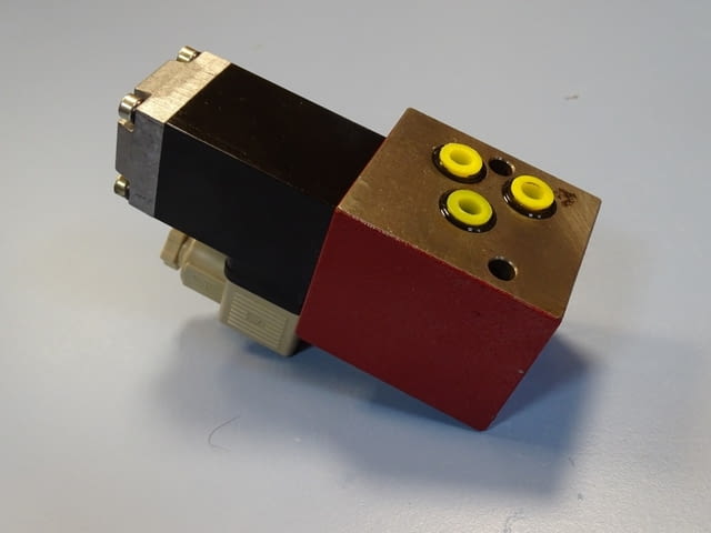 Хидравличен разпределител OSTERWALDER 406 32-005 directional valve 24VDC за преси - снимка 6