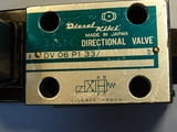 Хидравличен разпределител Diesel Kiki DV 06P133/10A 10L directional valve 100V