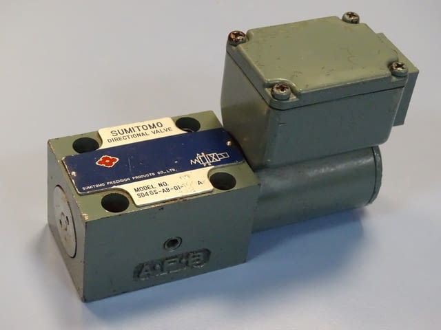 Хидравличен разпределител SUMITOMO SD4GS-AB-01-100AZ-12 directional valve 100V - снимка 6