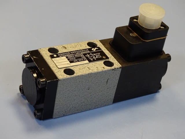 Хидравличен разпределител WANDFLUH-Hydraulik AM4Z60a directional valve 110V - снимка 4