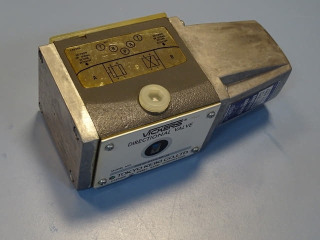 Хидравличен разпределител Vickers DG4S4-12A-50-JA directional valve 100V - снимка 10