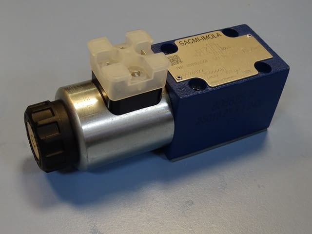 Хидравличен разпределител SACMI-IMOLA R 901020360 directional control valve 24VDC - снимка 1