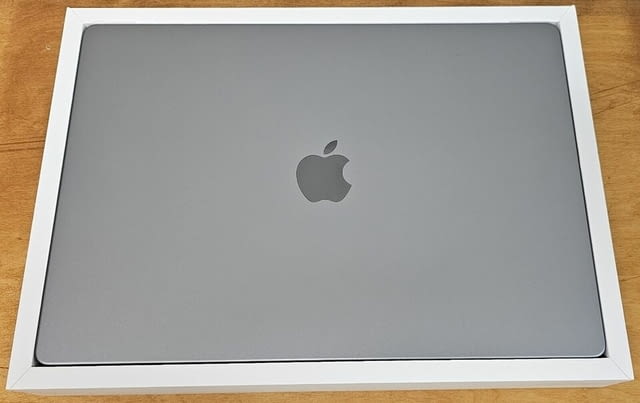Apple MacBook Air M2 chip, MacBook Pro, MacBook Pro M2, Mac mini M2 chip, Mac Studio M1 Max - снимка 4