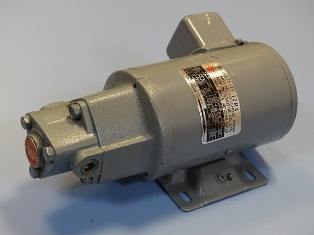 Трохоидна мотор-помпа NIPPON GEROTOR Motor-Trochoid Pump TOP-IME 75-1-12МА - снимка 1