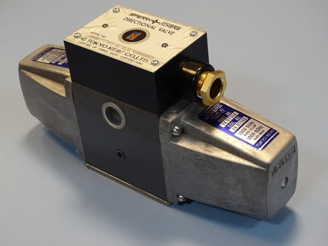 Хидравличен разпределител Sperry Vickers DG4S4-016С-50-JA-WL directional valve 100V - снимка 3