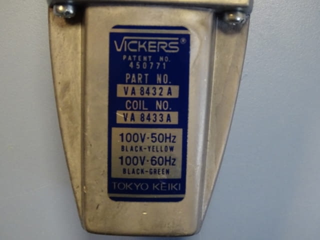 Хидравличен разпределител Sperry Vickers DG4S4-012A-52-JA-LA directional valve 100V - снимка 3
