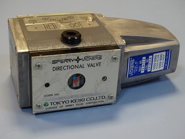 Хидравличен разпределител Sperry Vickers DG4S4-012A-52-JA-LA directional valve 100V - снимка 6