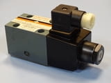 Хидравличен разпределител SUMITOMO SD4GS-AcB-02B-100-11 directional valve 100V
