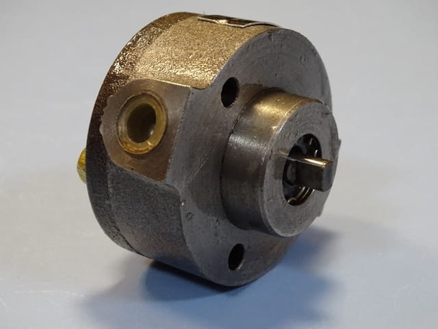 Трохоидна помпа NIPPON GEROTOR IRA-SFAH Reversing Trochoid Oil Pump - снимка 2