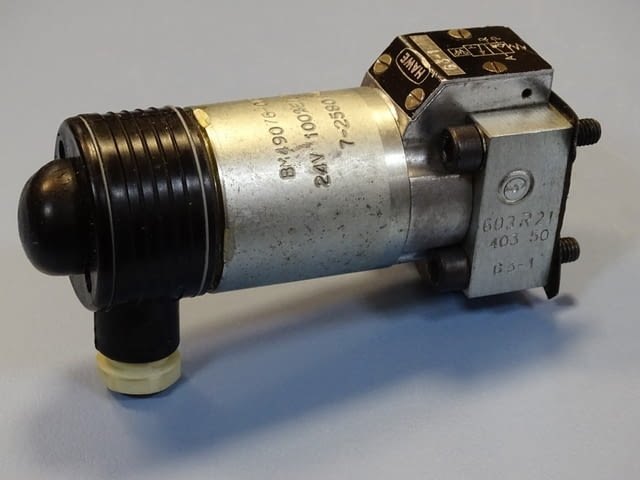 Хидравличен клапан HAWE G3-1 solenoid operated directional seated valve - снимка 3
