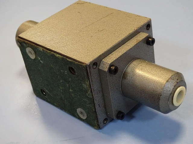 Хидравличен разпределител WADOWICE 4WH10 M1.2 directional valve 24VDC - снимка 8