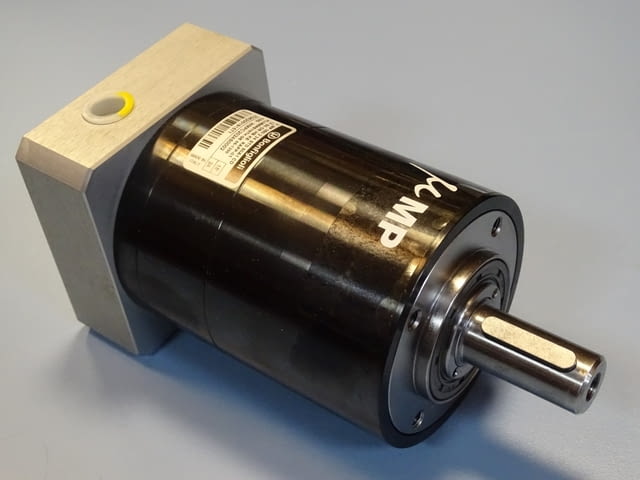 Планетарен редуктор Bonfiglioli X_MP 080 2 24 STD 80A1 CD14 S5 OR HB Planetary Gear Reducer - снимка 4