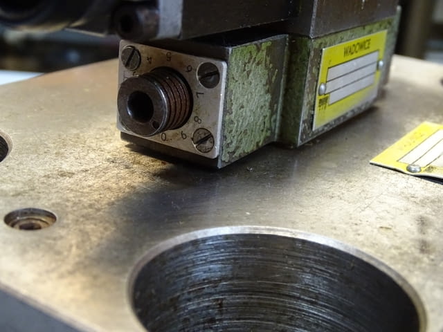 Хидравличен разпределител WADOWICE 4WE6051/024NZ4 2USSF-40/3 directional valve 24VDC - снимка 8