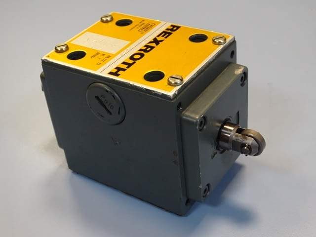 Хидравличен изключвател Rexroth FMR10P33-12/0 directional control valve - снимка 10