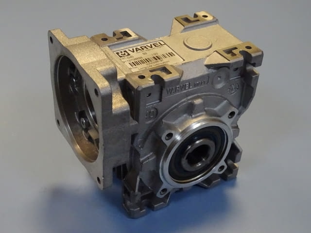 Редуктор червячен VARVEL FRT-G40 worm gear reducer 1:20, град Пловдив | Промишлено Оборудване - снимка 2