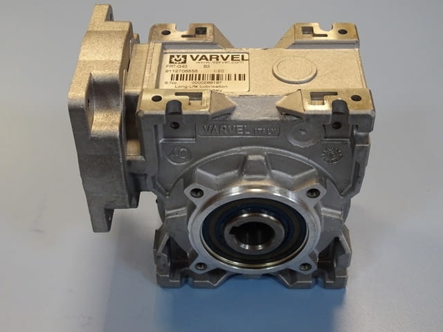 Редуктор червячен VARVEL FRT-G40 worm gear reducer 1:20, град Пловдив | Промишлено Оборудване - снимка 3