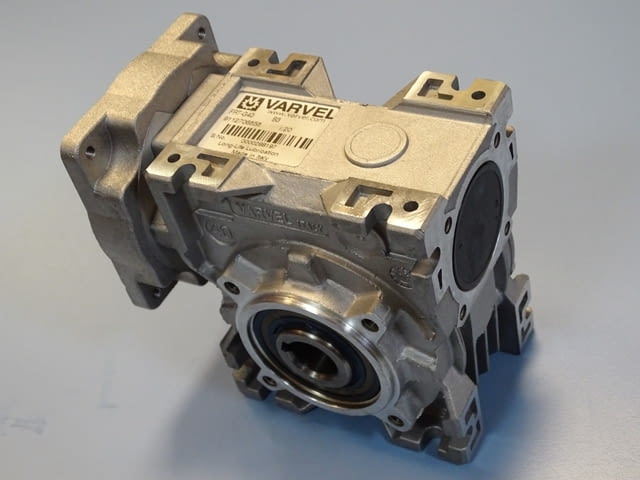 Редуктор червячен VARVEL FRT-G40 worm gear reducer 1:20, град Пловдив | Промишлено Оборудване - снимка 5