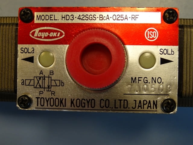 Хидравличен разпределител TOYOOKI HD3-42SGS-BcA-025-RF solenoid directional control valve 100/110V - снимка 3