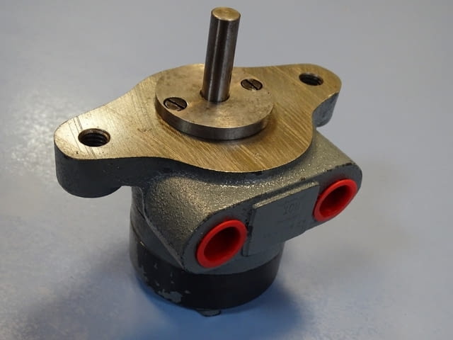 Хидравлична помпа Brown&Sharpe NO. 00 ROT Hydraulic pump, град Пловдив | Промишлено Оборудване - снимка 6