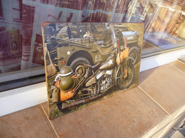 Метална табела мотор мотоциклет джип военен пушка каска гуми военна техника - снимка 2