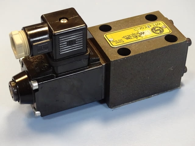 Хидравличен разпределител Hydraulik Ring WFE42K06C1 directional valve 24VDC - снимка 4