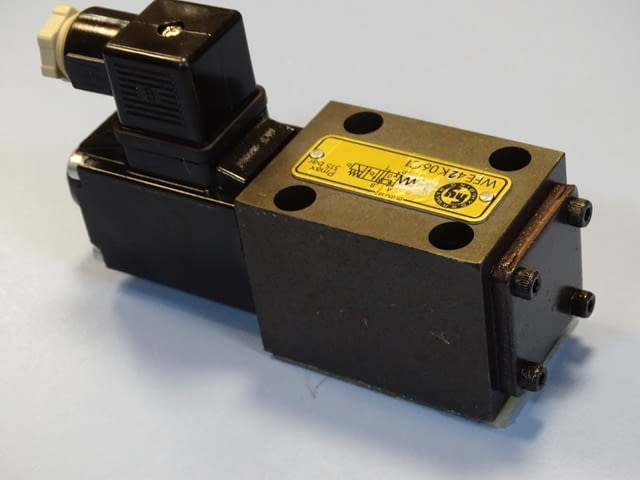 Хидравличен разпределител Hydraulik Ring WFE42K06C1 directional valve 24VDC - снимка 5