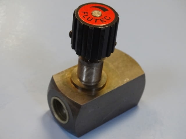 Регулатор на дебит Flutec DRV16-1.0/0P flow control valve G3/4 - снимка 3