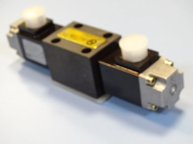 Хидравличен разпределител Hydraulik Ring WEE43G06C1 directional valve 110VAC - снимка 5