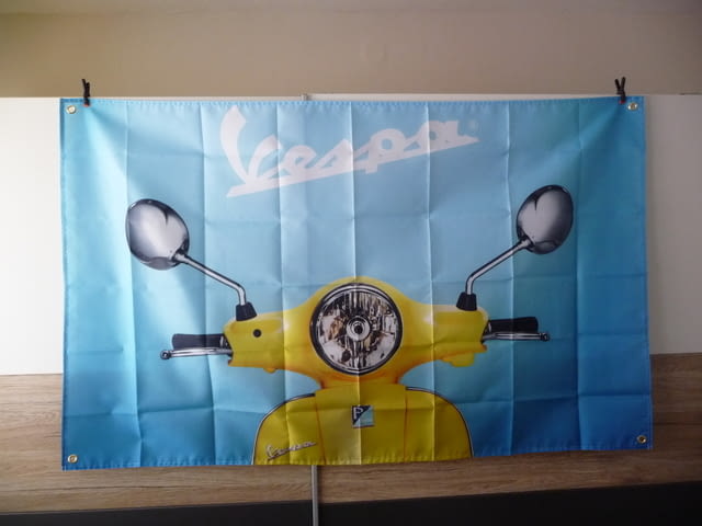 Vespa знаме флаг Piaggio Веспа мотопед скутер моторче Италия, град Радомир - снимка 1