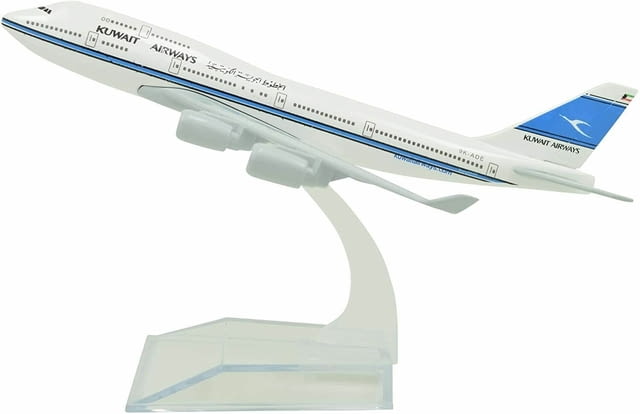 Бойнг 747 самолет модел макет Kuwait Airways метален лайнер