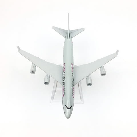 Бойнг 747 самолет модел макет Qatar Airways метален лайнер, city of Radomir - снимка 5