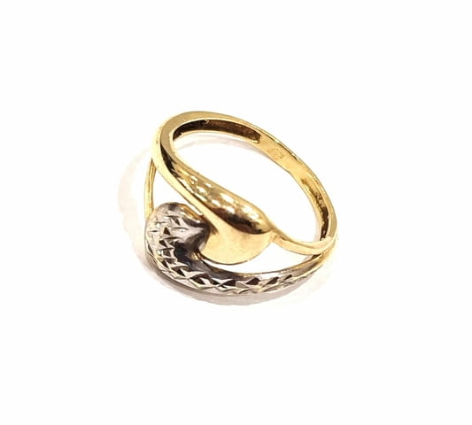 Златен пръстен: 1.31гр. Злато, Сертификат - Да - град Горна Оряховица | Пръстени - снимка 1